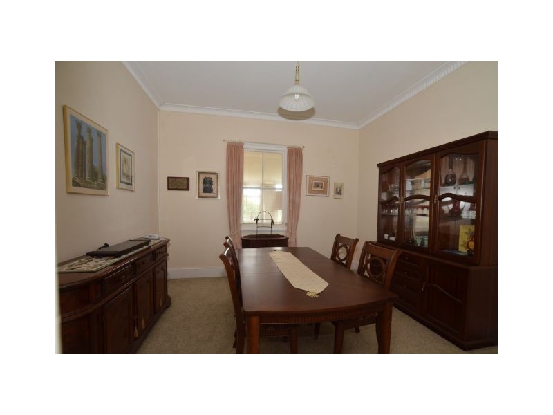 8-10 Lemmons Road, Robertson NSW 2577