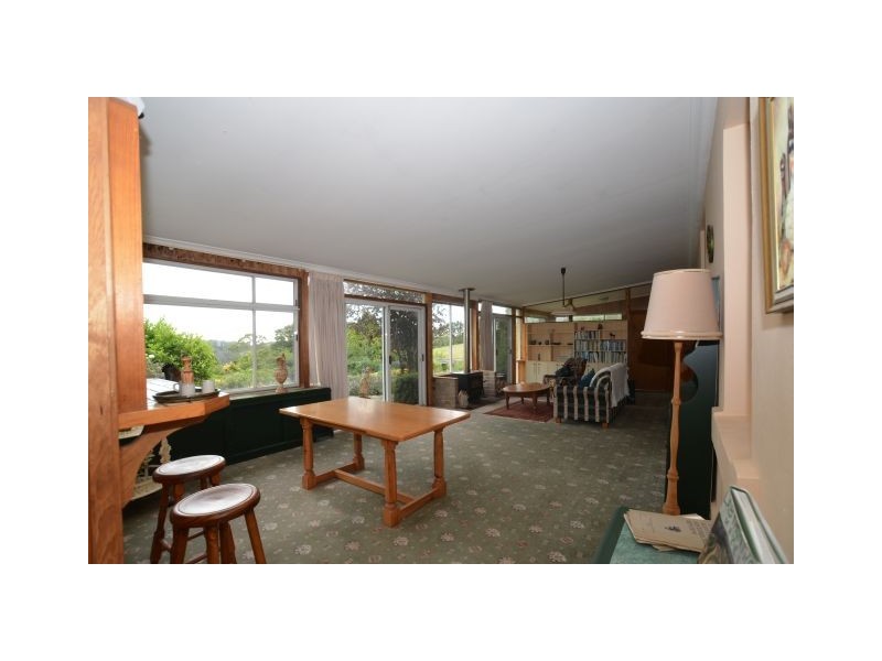 8-10 Lemmons Road, Robertson NSW 2577