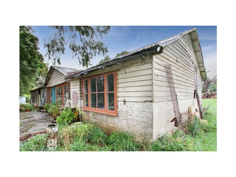 280 Walkers Road, Avoca NSW 2577