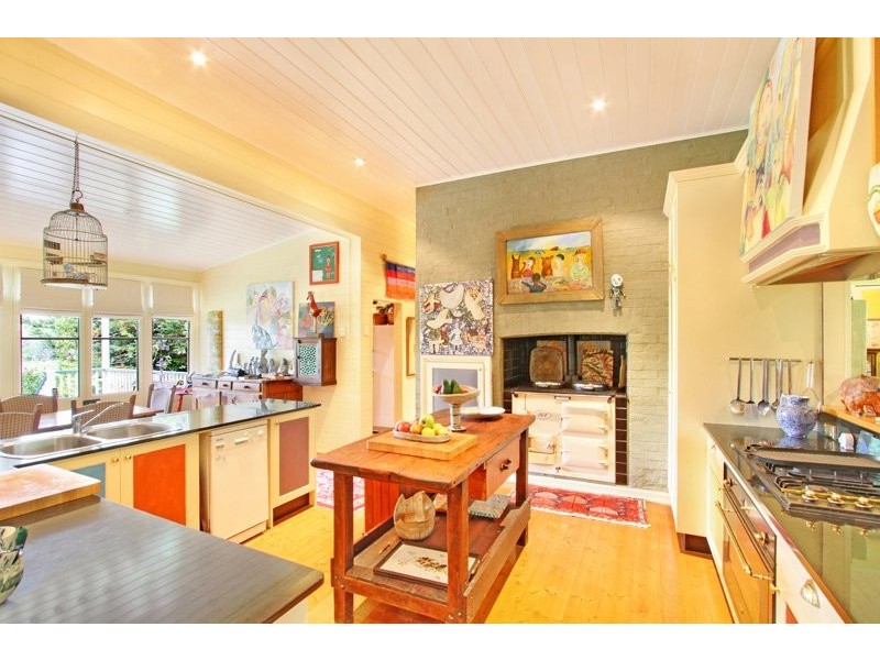 280 Walkers Road, Avoca NSW 2577