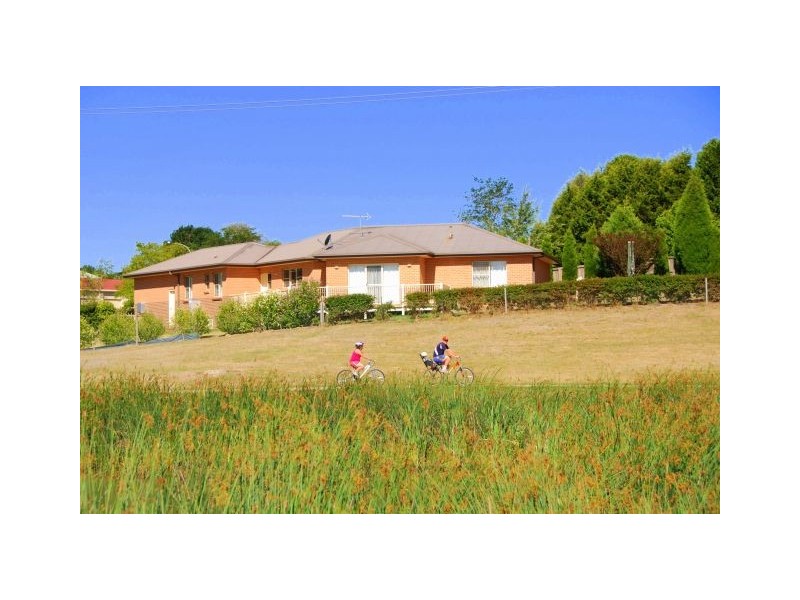 53 Robinia Drive, Bowral NSW 2576