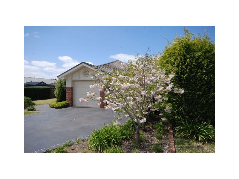 15 Westbrook Crescent, Bowral NSW 2576