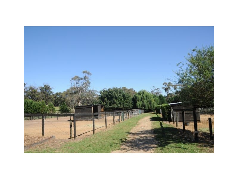 833 Greenhills Road, Berrima NSW 2577