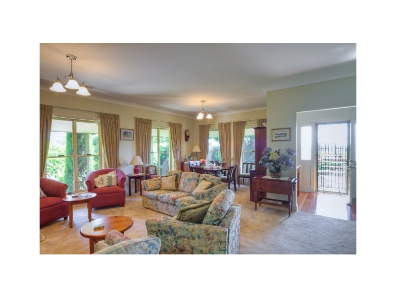4963 Illawarra Highway, Robertson NSW 2577