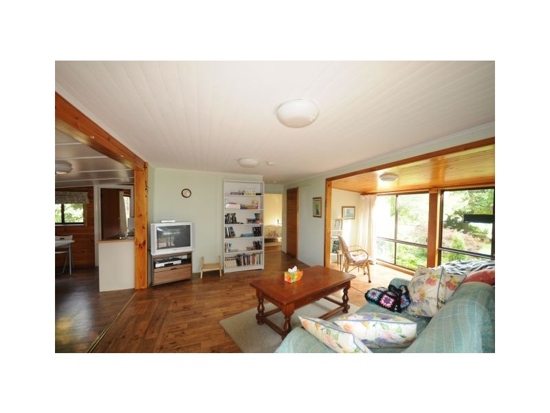 4963 Illawarra Highway, Robertson NSW 2577