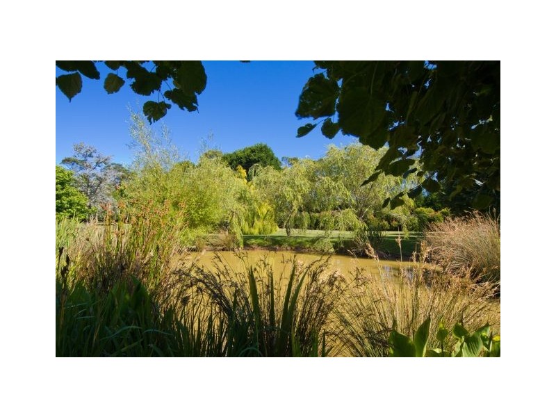 4963 Illawarra Highway, Robertson NSW 2577