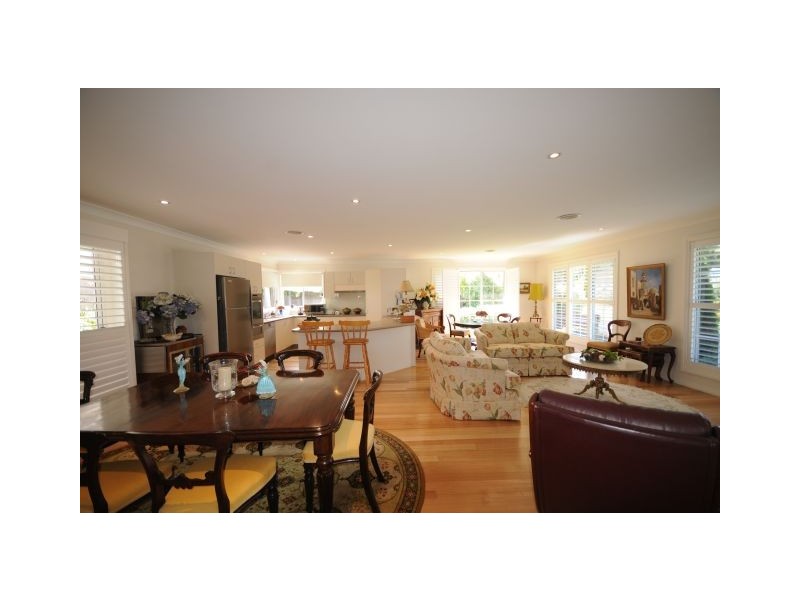 5 Una Street, Bowral NSW 2576