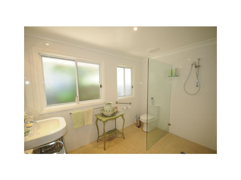 5 Una Street, Bowral NSW 2576