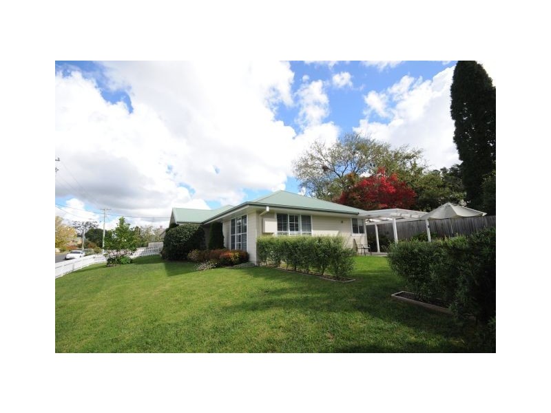 5 Una Street, Bowral NSW 2576