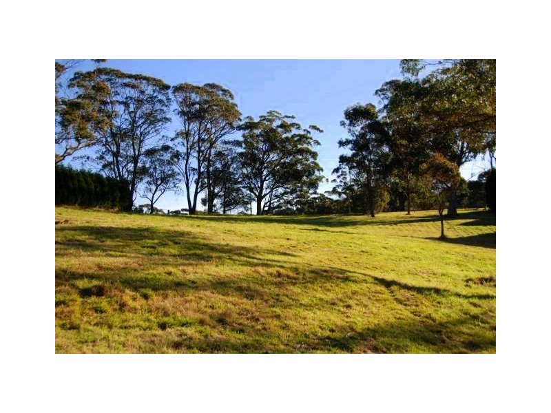 13 Gibraltar Road, Bowral NSW 2576