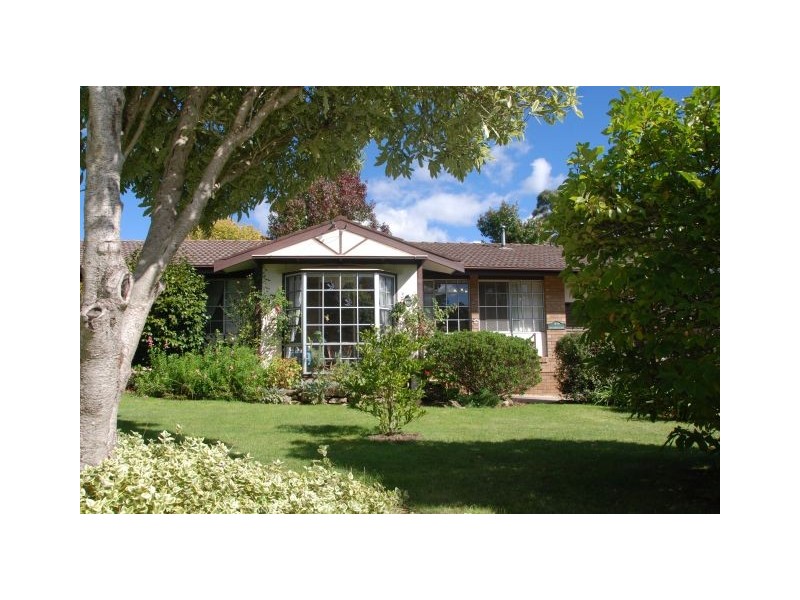 15 Stephens Place, Bowral NSW 2576