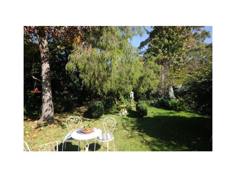 15 Stephens Place, Bowral NSW 2576