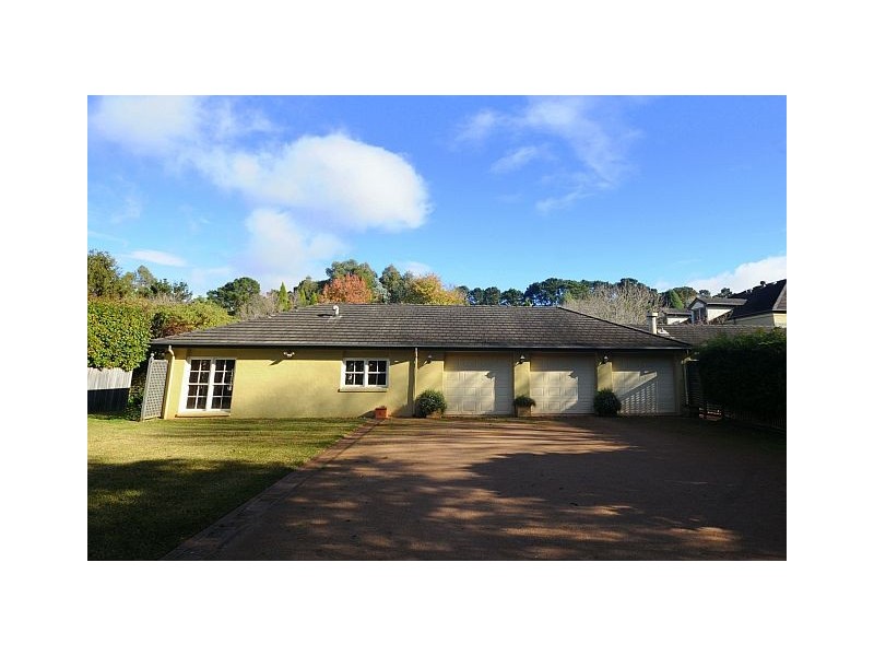 3-5 Patchway Place, Burradoo NSW 2576