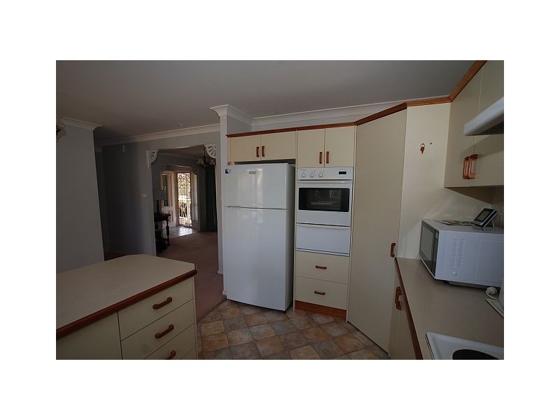 37 Robinia Drive, Bowral NSW 2576