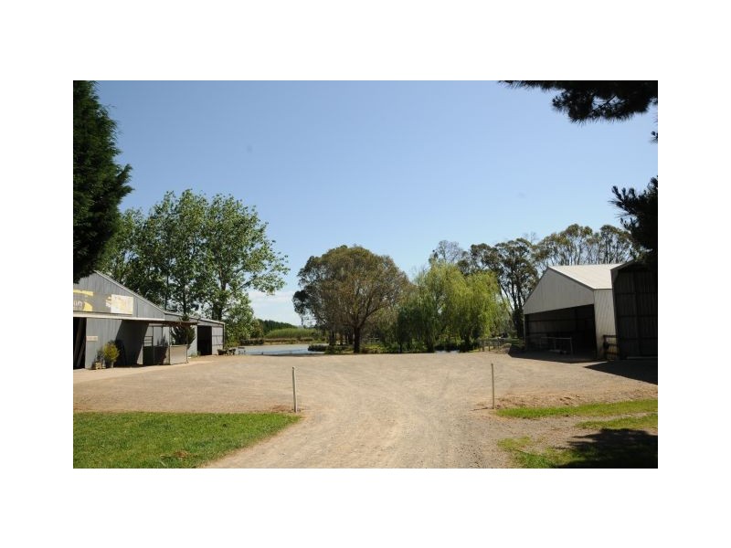 251 Sproules Lane, Bowral NSW 2576