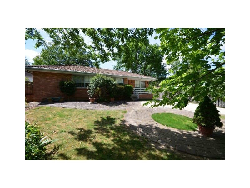 42 Queen Street, Bowral NSW 2576