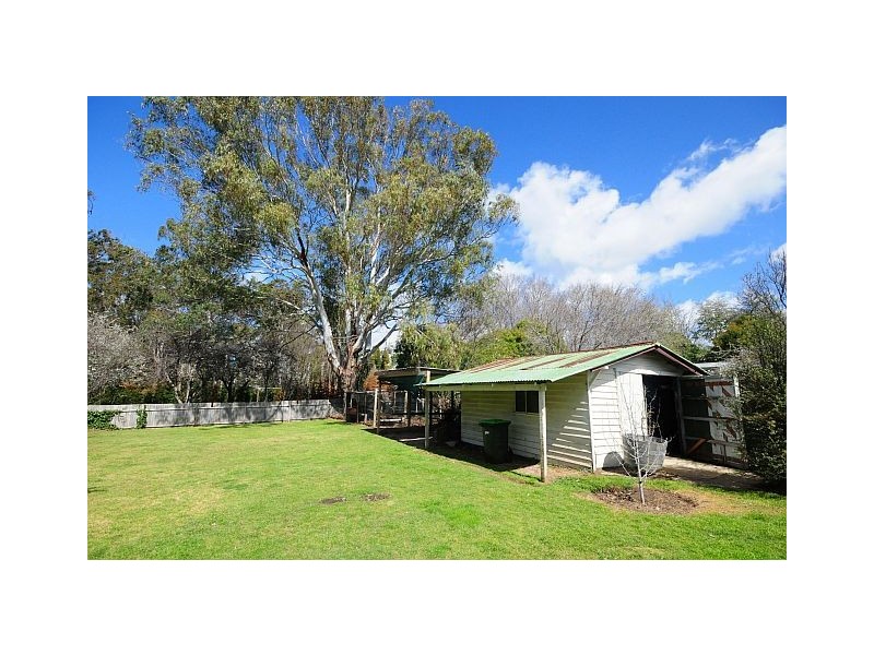 15 Warenda Street, Bowral NSW 2576