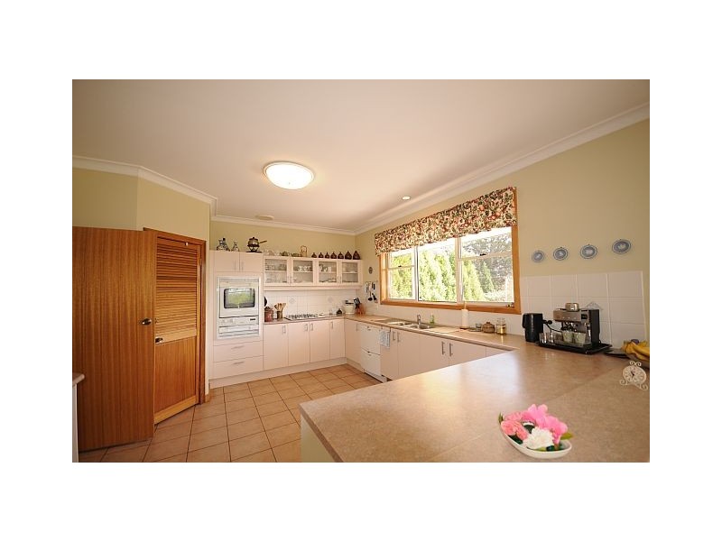 10 Hill Road, Moss Vale NSW 2577