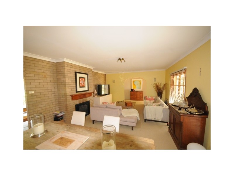 66 Osborne Road, Burradoo NSW 2576