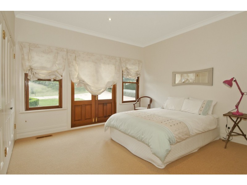 60 Warreeah Lane, Kangaloon NSW 2576