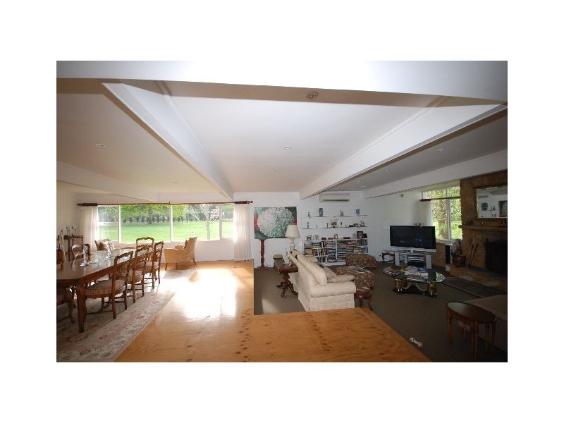 110 Osborne Road, Burradoo NSW 2576