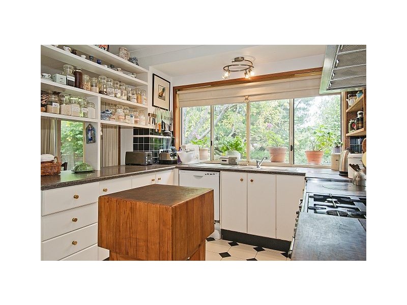 20 Phillip Street, Burradoo NSW 2576