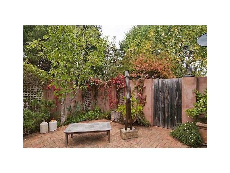 20 Phillip Street, Burradoo NSW 2576