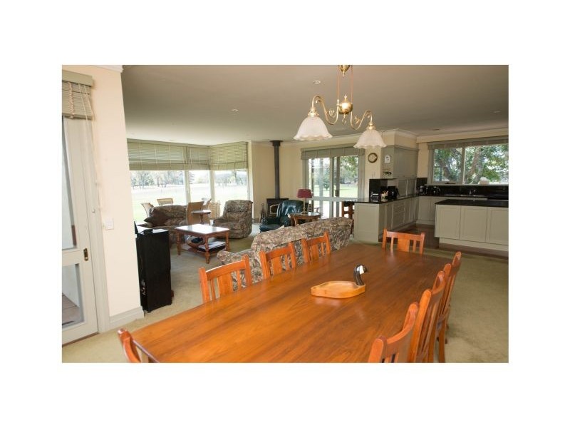 6140 Illawarra Highway, Moss Vale NSW 2577