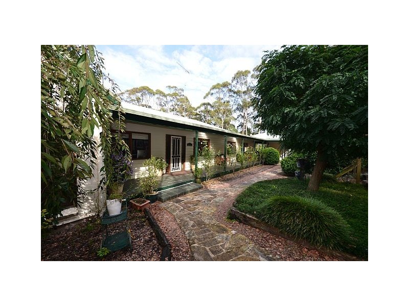 15 Grey Gum Lane, Bundanoon NSW 2578