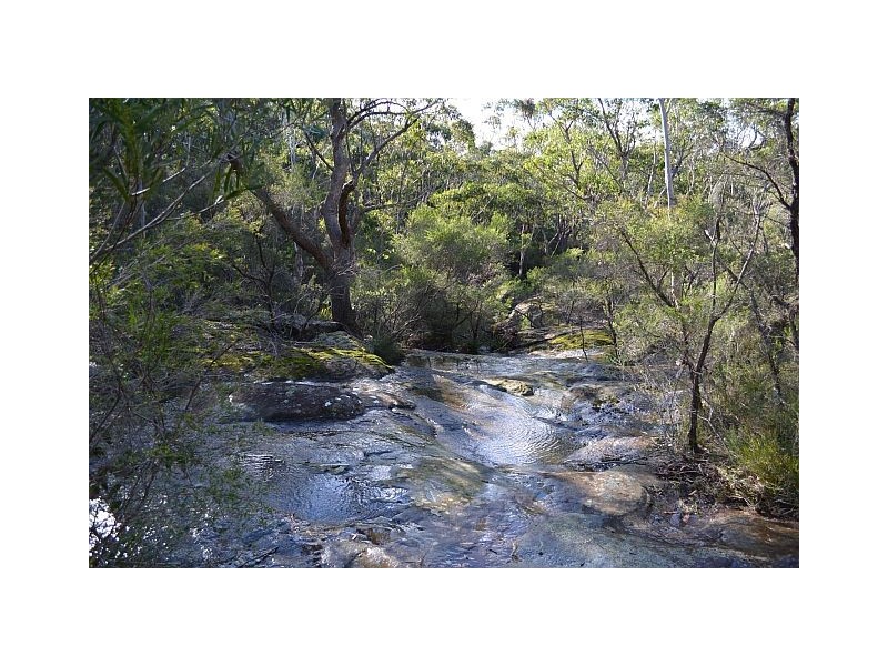 15 Grey Gum Lane, Bundanoon NSW 2578