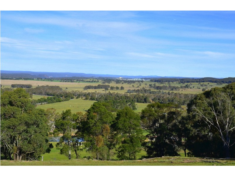 Cnr Redhills Road and Hume Highway, Marulan NSW 2579