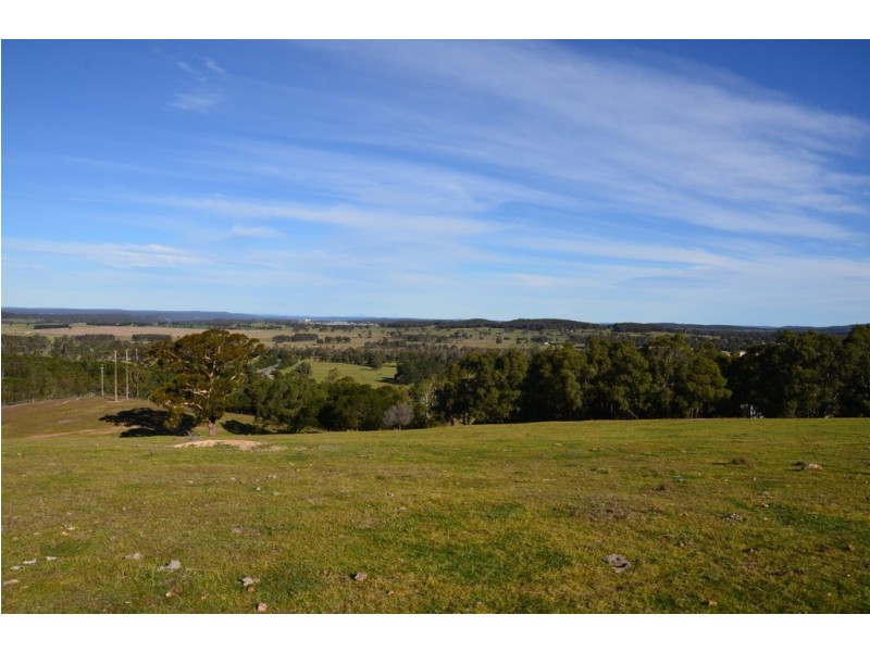 Cnr Redhills Road and Hume Highway, Marulan NSW 2579