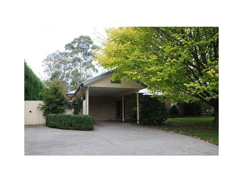 62 Kangaloon Road, Bowral NSW 2576