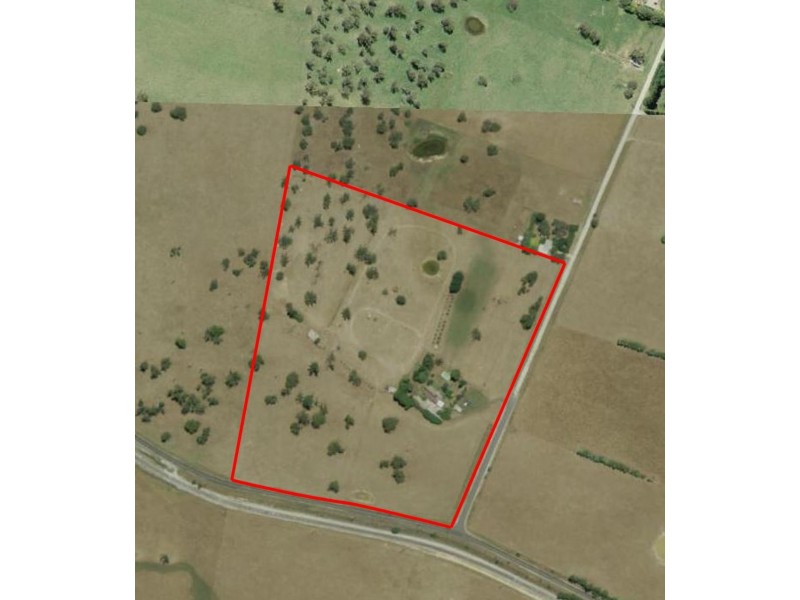 15 Carribee Road, Moss Vale NSW 2577