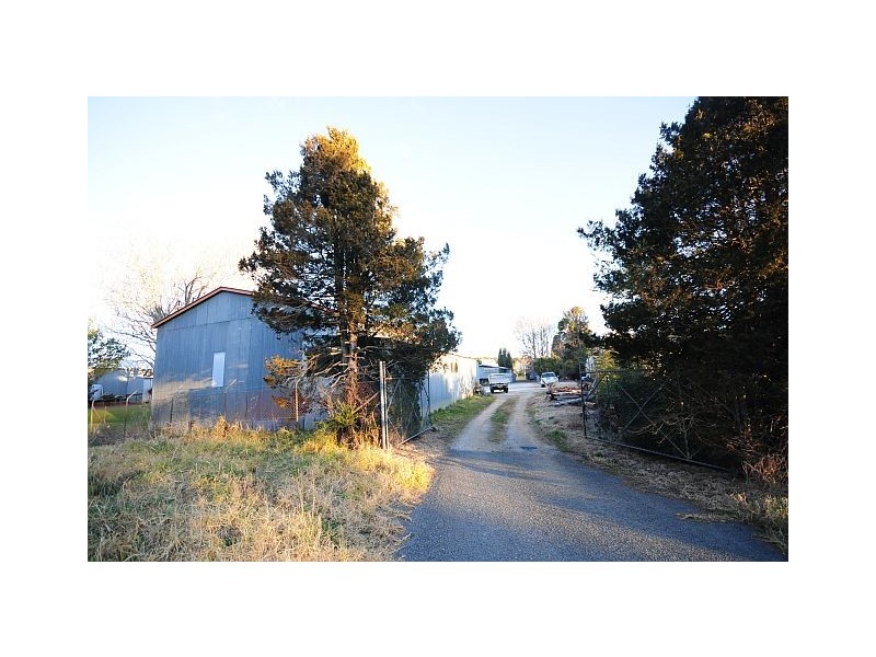 25-27 Burrawang Street, Robertson NSW 2577