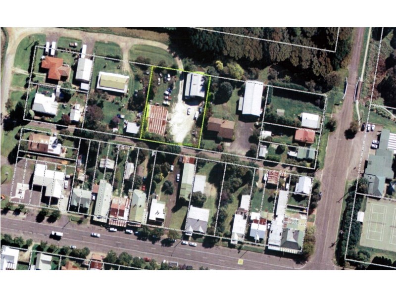 25-27 Burrawang Street, Robertson NSW 2577