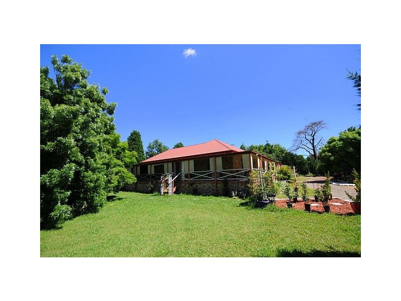 2 Eridge Park Road, Burradoo NSW 2576