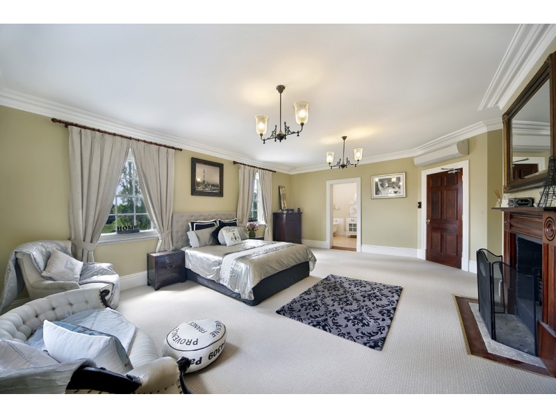 95 Old Hume Highway, Braemar NSW 2575