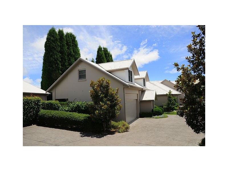 2/37-39 Ascot Road, Bowral NSW 2576