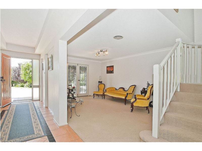 31 Carisbrooke Row, Bowral NSW 2576