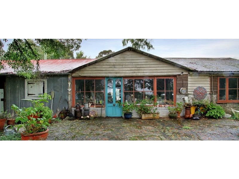 280 Walkers Road, Avoca NSW 2577