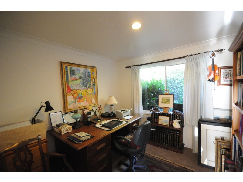 20 Rotherwood Road, Wildes Meadow NSW 2577