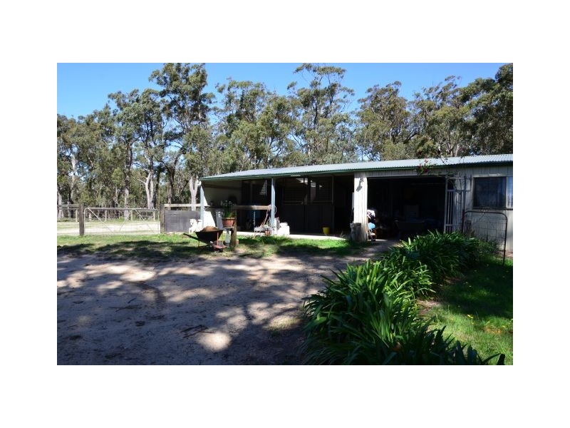 84 Newbury Drive, Penrose NSW 2579
