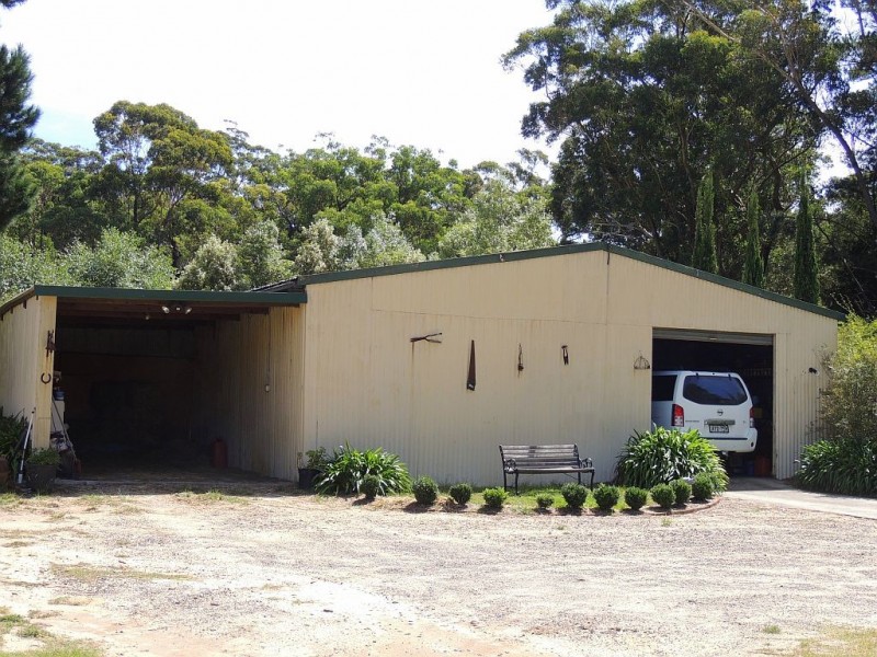 84 Newbury Drive, Penrose NSW 2579