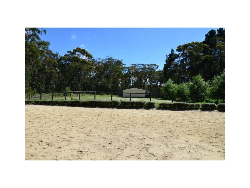 84 Newbury Drive, Penrose NSW 2579