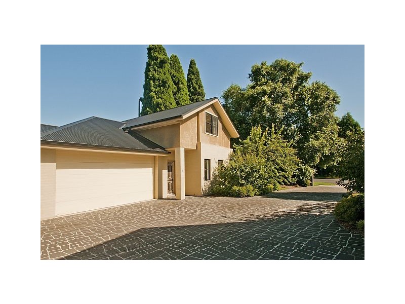 8/45-47 Ascot Road, Bowral NSW 2576