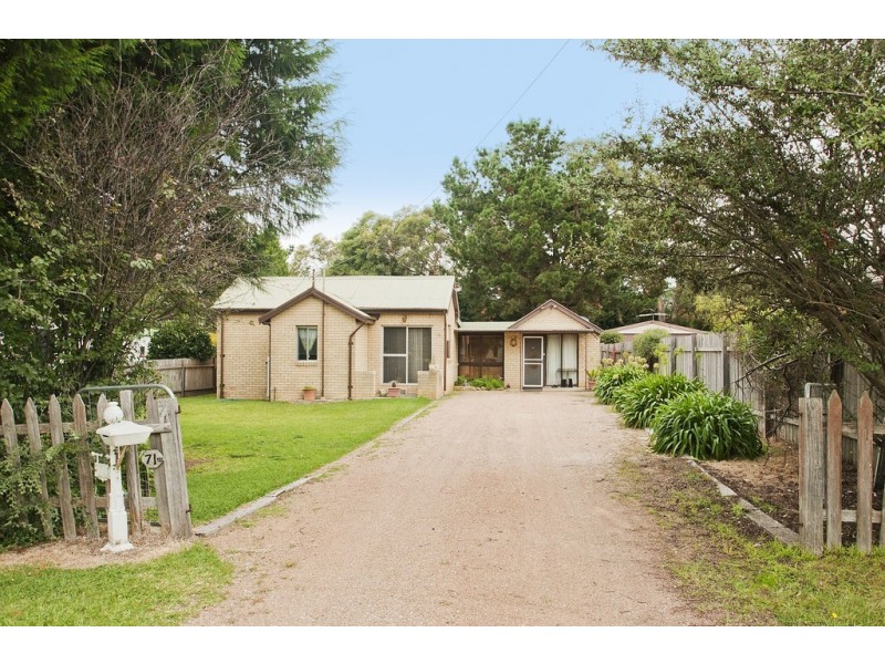 71 Bowral Street, Welby NSW 2575