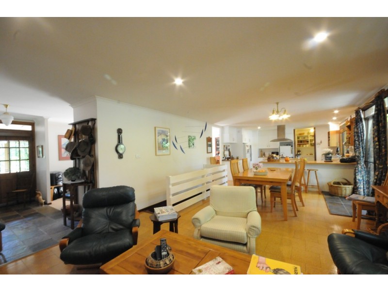 64 Moresby Hill Road, East Kangaloon NSW 2576