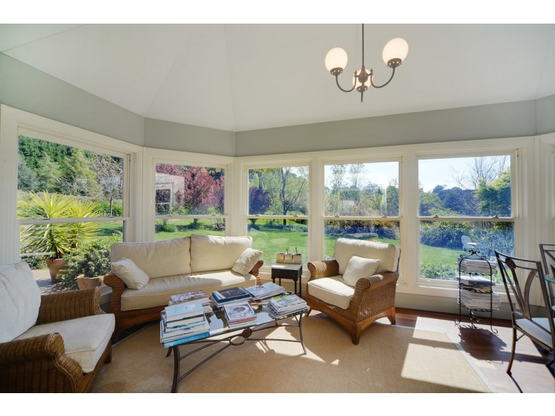 57 Charlotte Street, Robertson NSW 2577