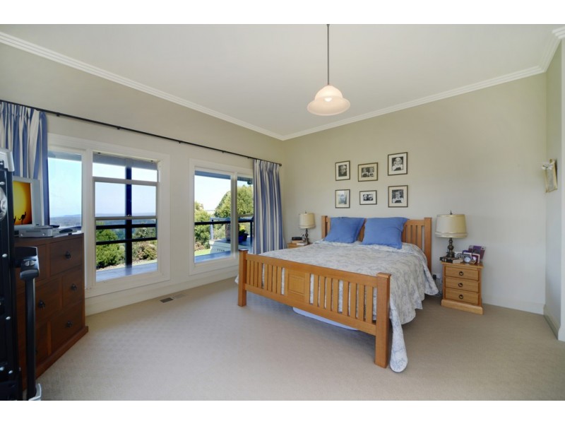 57 Charlotte Street, Robertson NSW 2577